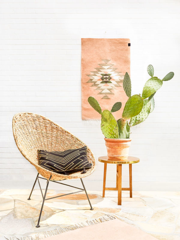 Original Acapulco Chair aus Palmenblättern geflochten.