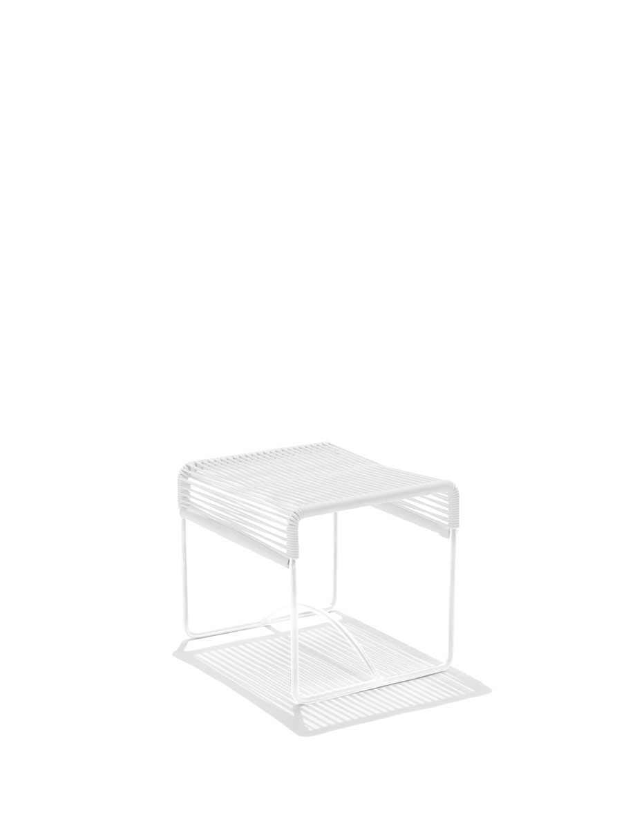 Der Original Acapulco Chair Hocker in Weiß mit weißem Gestell