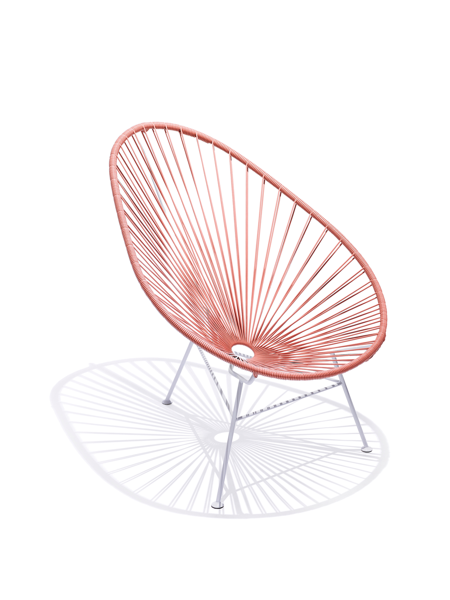 Der Original Acapulco Chair von VIVA MEXICO CHAIR in Flamingo mit weißem Gestell.